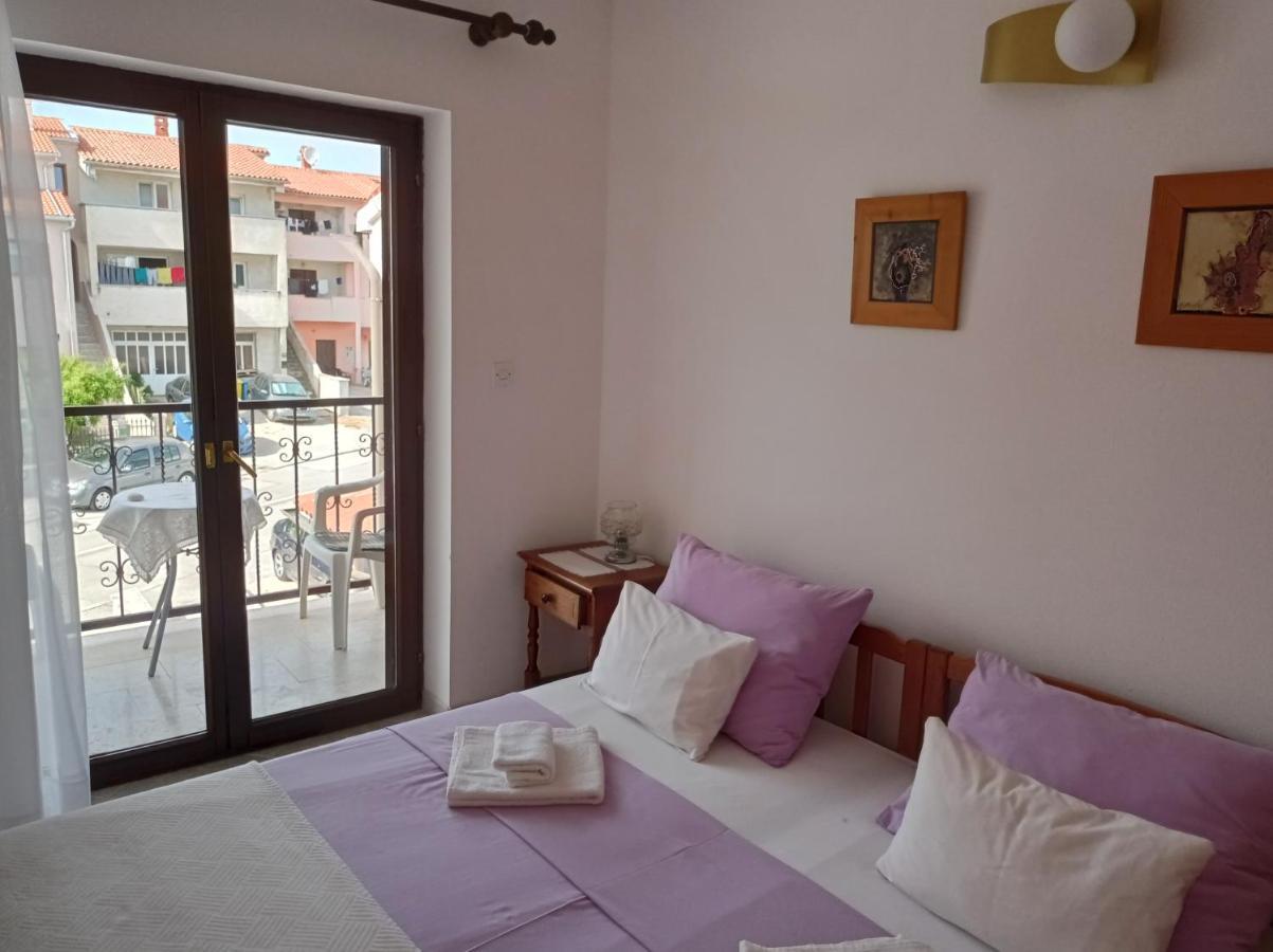 "Sunny" - Studio Apartment Pula Exterior photo