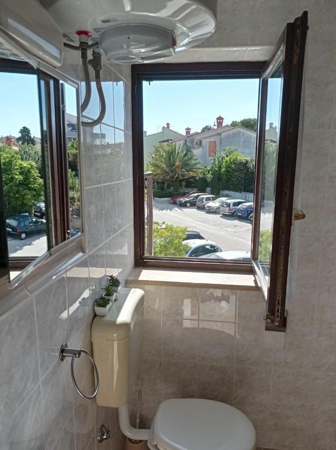 "Sunny" - Studio Apartment Pula Exterior photo